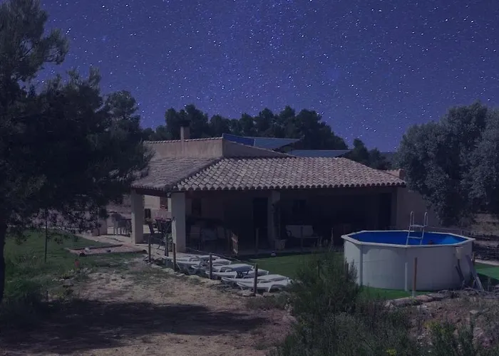 Mas Del Olivar בקתה